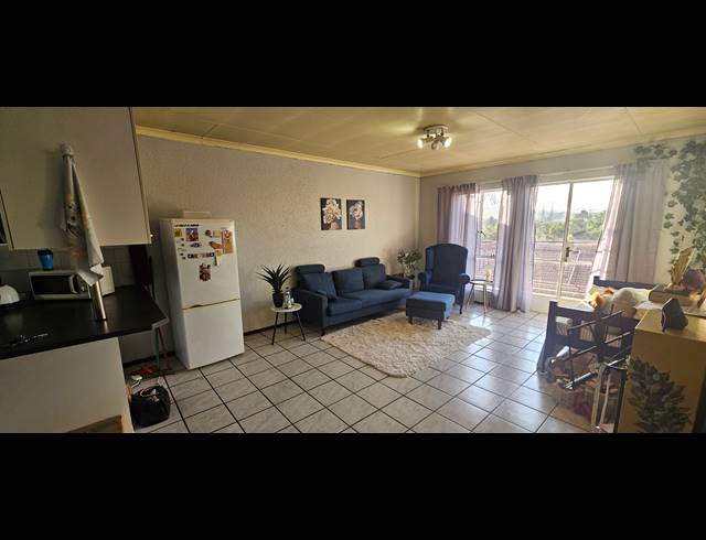 2 BEDROOM TOWNHOUSE FOR SALE IN RANDHART